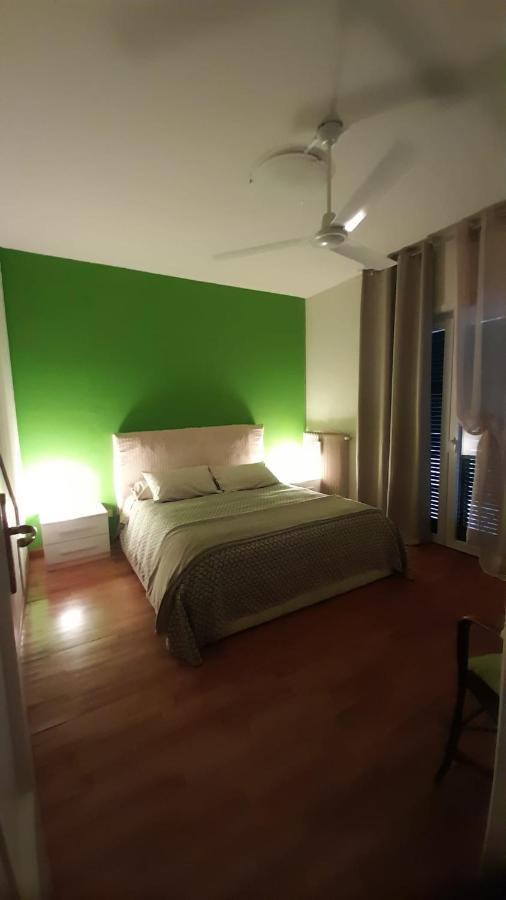La Casa Di Laura Otel Pozzuoli Dış mekan fotoğraf